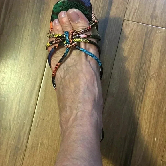 D high heel - Picture 8 of 8